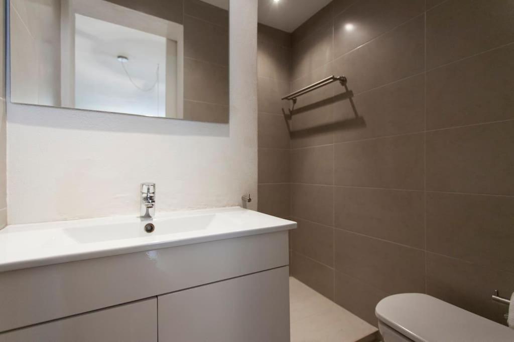 Fantastico Apartamento Con Wifi ปอร์ต เด โปเญนซา ภายนอก รูปภาพ